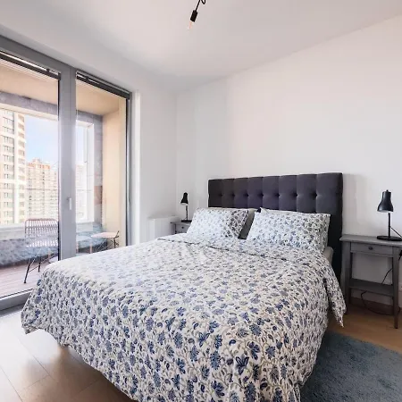 S Vyhladom V Centre, Downtown, Sky Park Apartment Bratislava